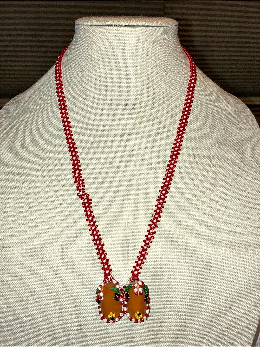 Vintage Moccasin Red & Brown Beaded Necklace